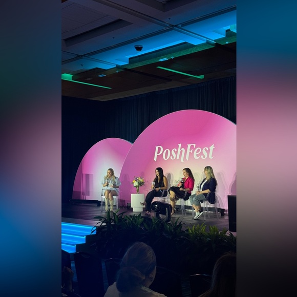 Poshfest 2024 Speaker in Nashville, TN! Comment if you are going!! ❤️ - Picture 7 of 9